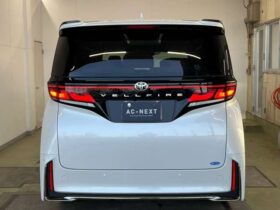 
									TOYOTA Vellfire Z Premier Pearl White 2024′ D70EU full								