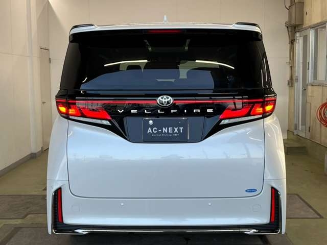 TOYOTA Vellfire Z Premier Pearl White 2024′ D70EU