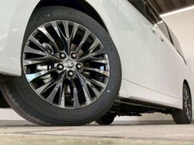 
									TOYOTA Vellfire Z Premier Pearl White 2024′ D70EU full								