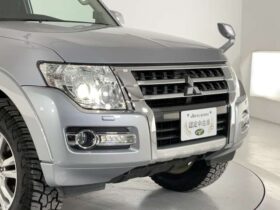 
									MITSUBISHI Pajero VR-2 Silver 2016′ D70GQ full								