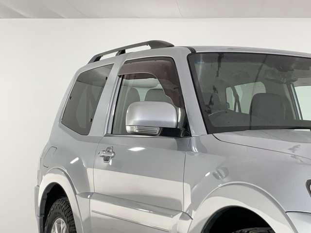 MITSUBISHI Pajero VR-2 Silver 2016′ D70GQ
