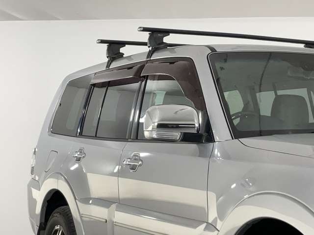 MITSUBISHI Pajero Super Exceeded Silver 2015′ D70GU