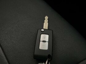 
									MITSUBISHI Pajero Super Exceeded Silver 2015′ D70GU full								