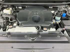 
									TOYOTA Land Cruiser Prado TX L Packet Matte Black Ed Pearl White 2023′ D70TW full								