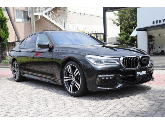 BMW 7 Series 740i M Sport Black 2015′ D7E7L