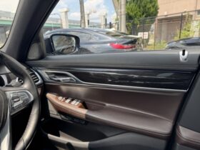 
									BMW 7 Series 740i M Sport Black 2015′ D7E7L full								