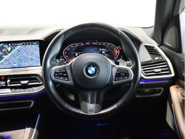 BMW X5 xDrive40d M Sport Black 2023′ D893R
