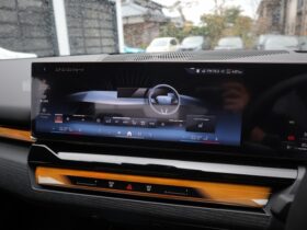 
									BMW 5 Series 523d xDrive M Sport Pearl White 2025′ D8WC4 full								