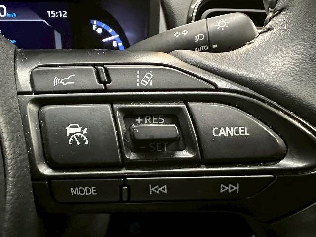 TOYOTA Yaris Cross Z Pearl White 2021′ D953X