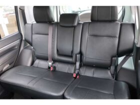 
									MITSUBISHI Pajero Exceed Black 2012′ D9566 full								