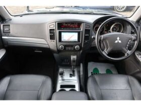 
									MITSUBISHI Pajero Exceed Black 2012′ D9566 full								