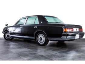
									TOYOTA Century 5.0 Black 2012′ D98DY full								