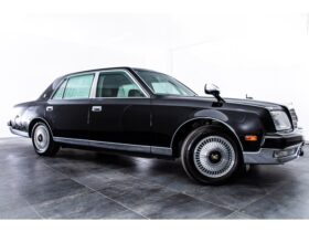 
									TOYOTA Century 5.0 Black 2012′ D98DY full								