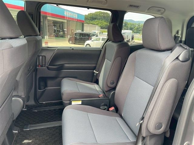 TOYOTA Noah 1.8 x HV 7 people Safety S Gray 2024′ D98LE