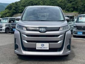 
									TOYOTA Noah 1.8 x HV 7 people Safety S Gray 2024′ D98LE full								