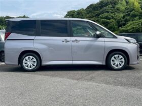 
									TOYOTA Noah 1.8 x HV 7 people Safety S Gray 2024′ D98LE full								
