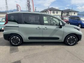 
									TOYOTA Sienta Hybrid Z  Late  10.5 DA  All Green 2025′ D98RQ full								