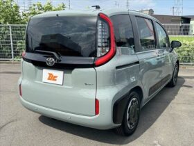 
									TOYOTA Sienta Hybrid Z  Late  10.5 DA  All Green 2025′ D98RQ full								