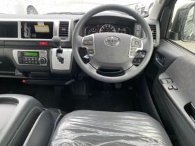 
									TOYOTA Hiace Wagon Wide GL Long Middle Roof Black 2025′ DB975 full								