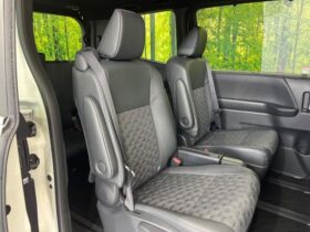 
									TOYOTA Voxy S-Z Pearl White 2024′ DB9IK full								