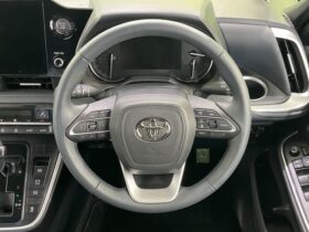 
									TOYOTA Voxy S-Z Pearl White 2024′ DB9IK full								