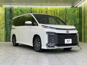
									TOYOTA Voxy S-Z Pearl White 2024′ DB9IK full								