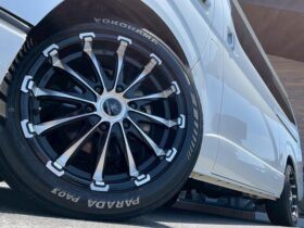 
									TOYOTA Hiace Wagon Wide GL Long Middle Roof Pearl White 2023′ DB9SF full								