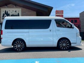 
									TOYOTA Hiace Wagon Wide GL Long Middle Roof Pearl White 2023′ DB9SF full								