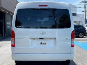 
									TOYOTA Hiace Wagon Wide GL Long Middle Roof Pearl White 2023′ DB9SF full								