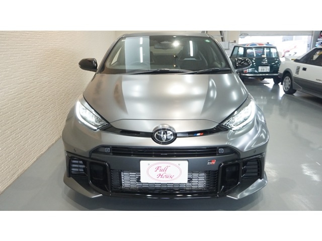 TOYOTA Yaris RZ High Performance Ogier Ed Gray 2024′ DBAP1