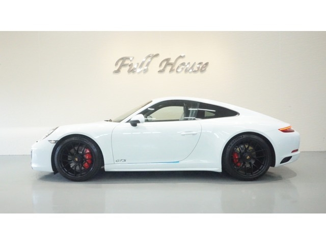 Porsche 911 Carrera 4 GTS White 2017′ DBAP7