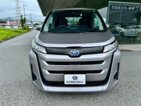 
									TOYOTA Noah 1.8 x HV 7 people Gray 2024′ DBDGH full								