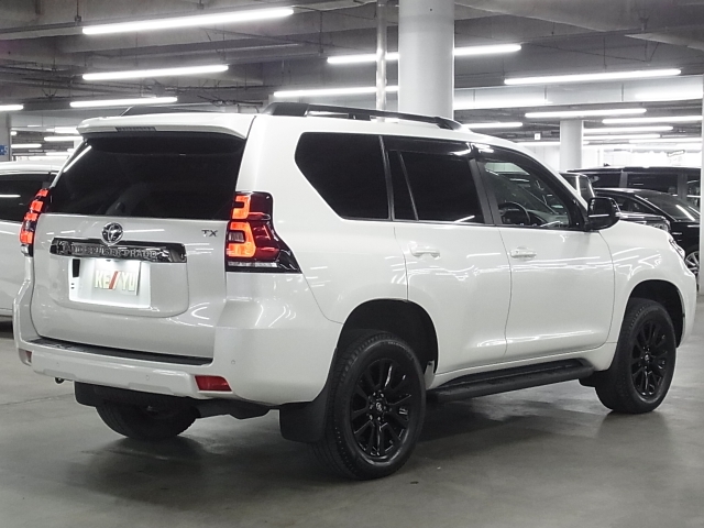 TOYOTA Land Cruiser Prado TX L Package Black Edition Pearl White 2021′ DBDH3