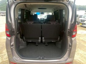 
									TOYOTA Noah 1.8 Hybrid x 7 Gray 2024′ DBDL4 full								