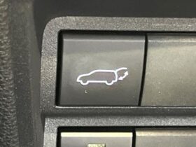 
									TOYOTA Yaris Cross Z Pearl White 2022′ DDELV full								