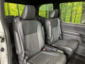 
									TOYOTA Voxy S-Z Pearl White 2024′ DDFSM full								
