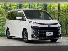 
									TOYOTA Voxy S-Z Pearl White 2024′ DDFSM full								