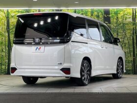 
									TOYOTA Voxy S-Z Pearl White 2024′ DDFSM full								