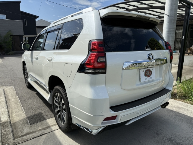 TOYOTA Land Cruiser Prado TX L Package Pearl White 2023′ DFBQG