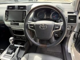 
									TOYOTA Land Cruiser Prado TX L Package Pearl White 2023′ DFBQG full								