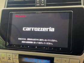 
									TOYOTA Land Cruiser Prado TX L Packet Matte Black Ed Pearl White 2023′ DFJMO full								
