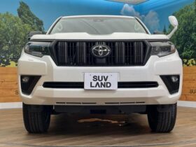 
									TOYOTA Land Cruiser Prado TX L Packet Matte Black Ed Pearl White 2023′ DFJMO full								