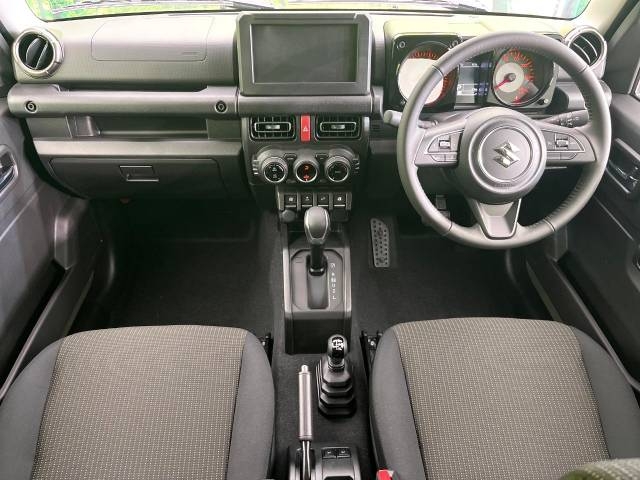 SUZUKI Jimny XC Green 2025′ DFJRO