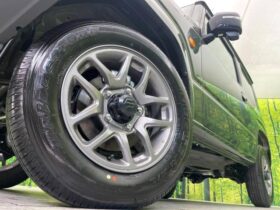 
									SUZUKI Jimny XC Green 2025′ DFJRO full								