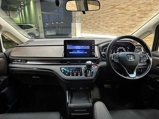 Honda Odyssey Absolute EX Pearl White 2021′ DFK3D
