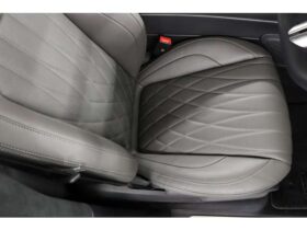 
									Mercedes-Benz G Class G450d Launch Edition (ISG) Pearl White 2024′ DFK5E full								