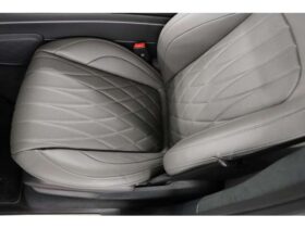 
									Mercedes-Benz G Class G450d Launch Edition (ISG) Pearl White 2024′ DFK5E full								