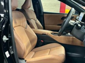 
									TOYOTA Crown Sport Z Black 2024′ DHOME full								