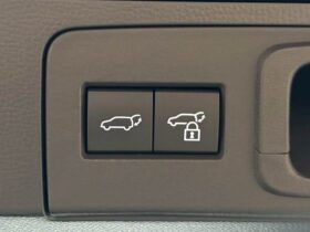
									TOYOTA Crown Sport Z Black 2024′ DHOME full								