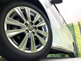 
									TOYOTA Alphard S Type Gold 2 Pearl White 2021′ DHOTL full								
